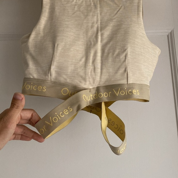 Outdoor Voices TechSweat™ Criss Cross Crop Top - Picture 3 of 6